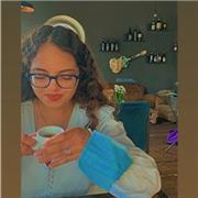 Studentessa universitaria si offre per lezioni di inglese ai più piccoli